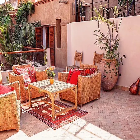 Riad Carina-3